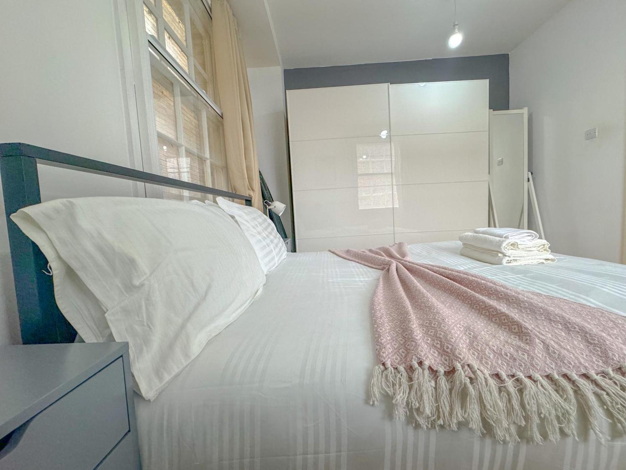 Gower Street Residences Лондон Екстериор снимка